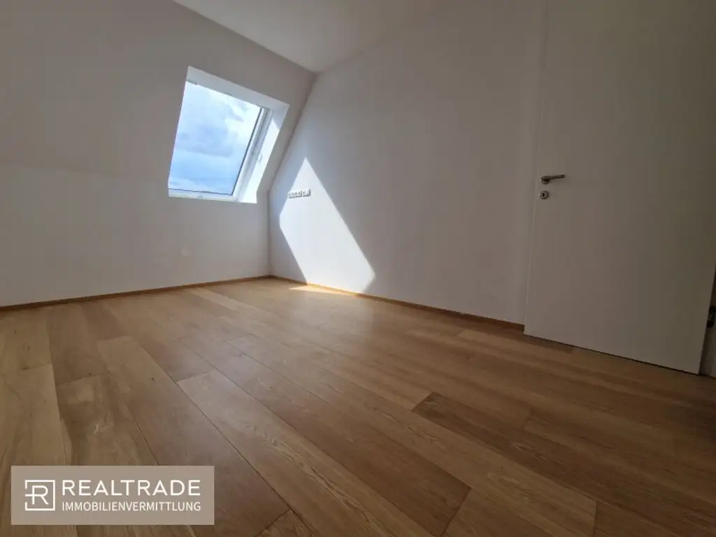 !!! NEU !!! Erstbezug DG-Wohnungen nähe Heinestraße