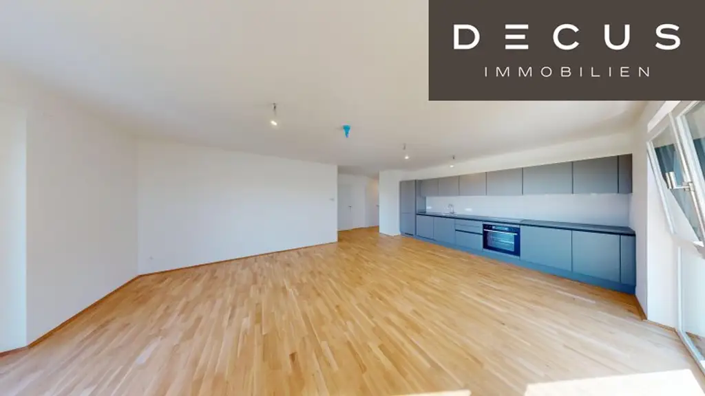 / BALKON / 4 ZIMMER / NACHVERMIETUNG / PROVISIONSFREI / ZENTRAL BEGEHBAR / DACHGESCHOSS