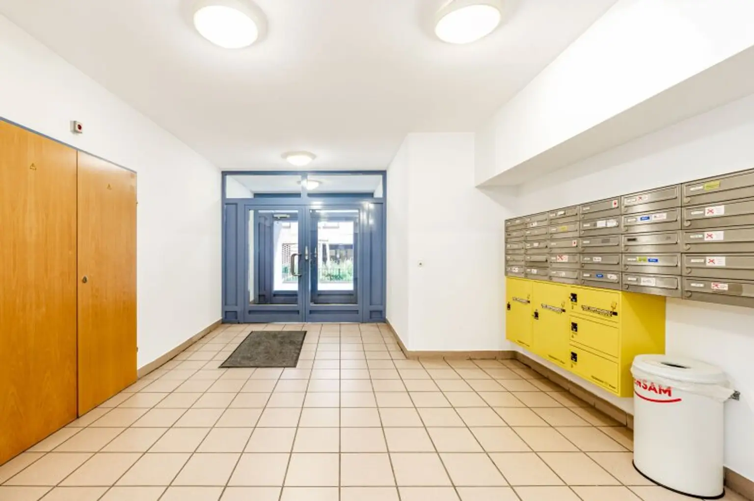 Ab 15. Dezember! Nahe U3! Zentrale 2-Zimmer-Wohnung inkl. Stellplatz zu vermieten!