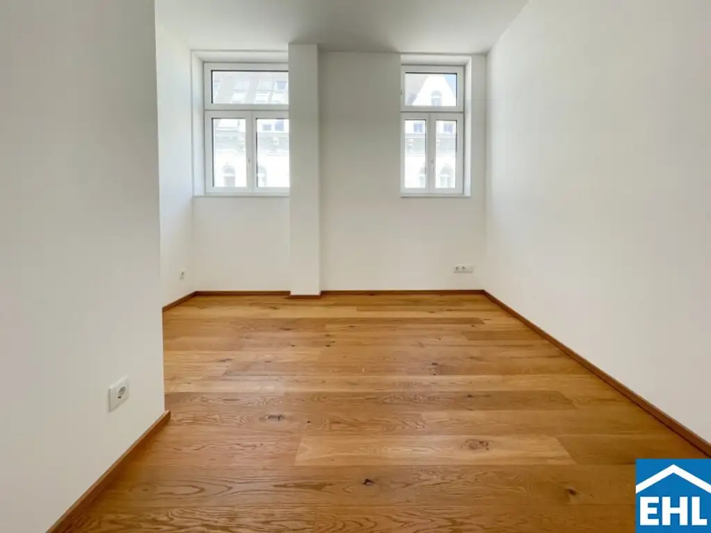 Im Dachgeschoßausbau: 3-Zimmerwohnung mit Balkon in U-Bahn-Nähe