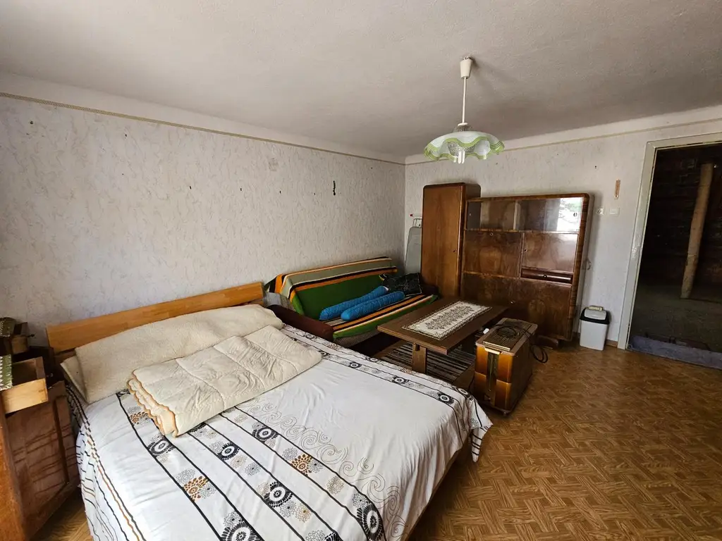 Einfamilienhaus mit kleinem Garten