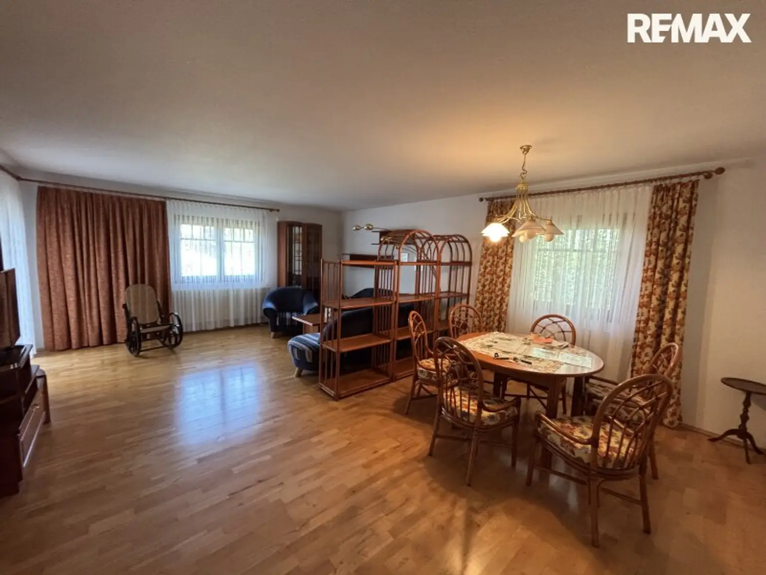 Charmanter Bungalow mit 3 Zimmern im idyllischen Illmitz auf 992 m² Eigengrund!
