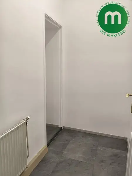 Abstellraum mit Nische