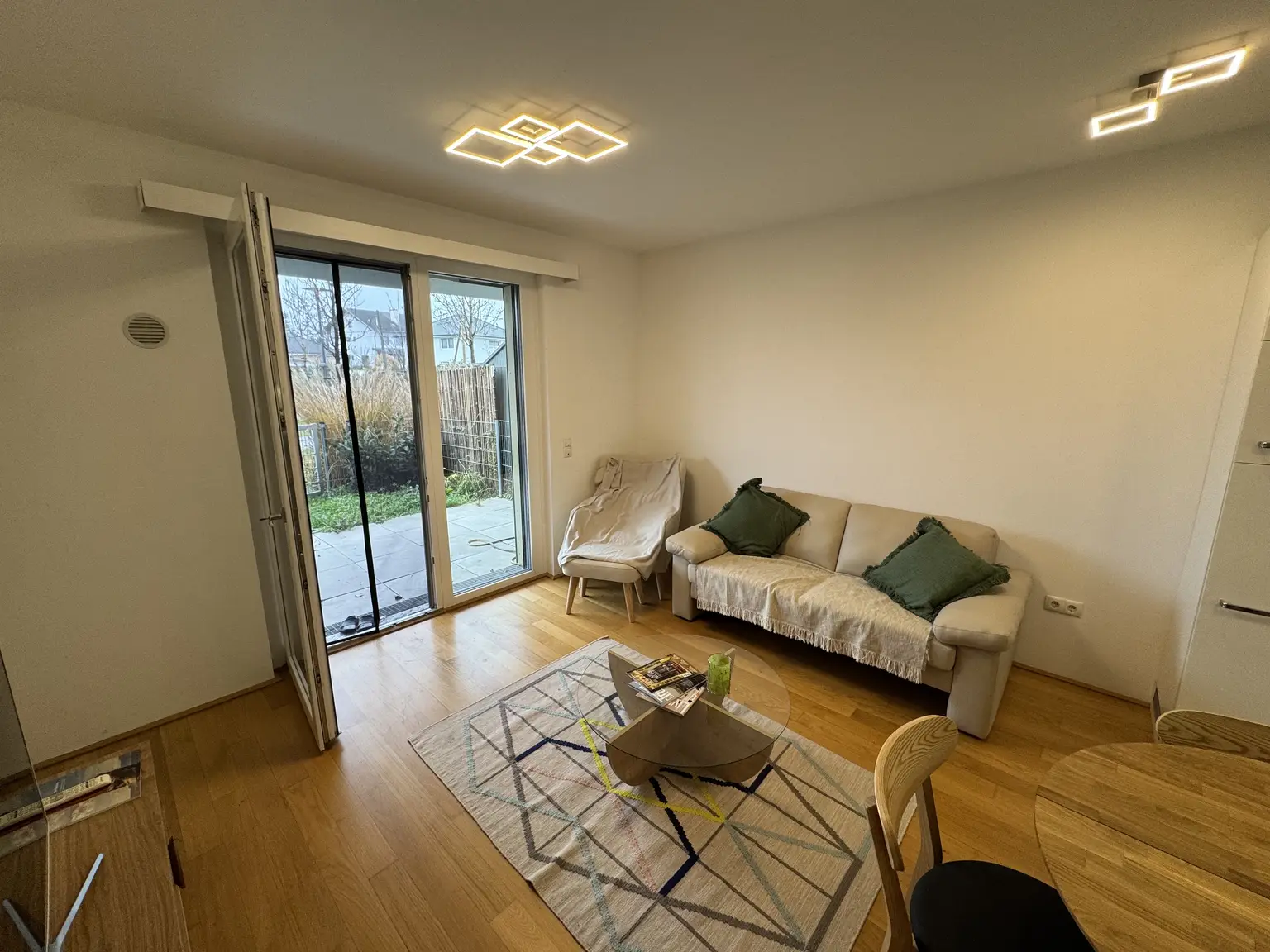 2-Zimmer-Gartenwohnung in 1210 Wien – Idyllische, ruhige Lage & tolle Gemeinschaftsbereiche