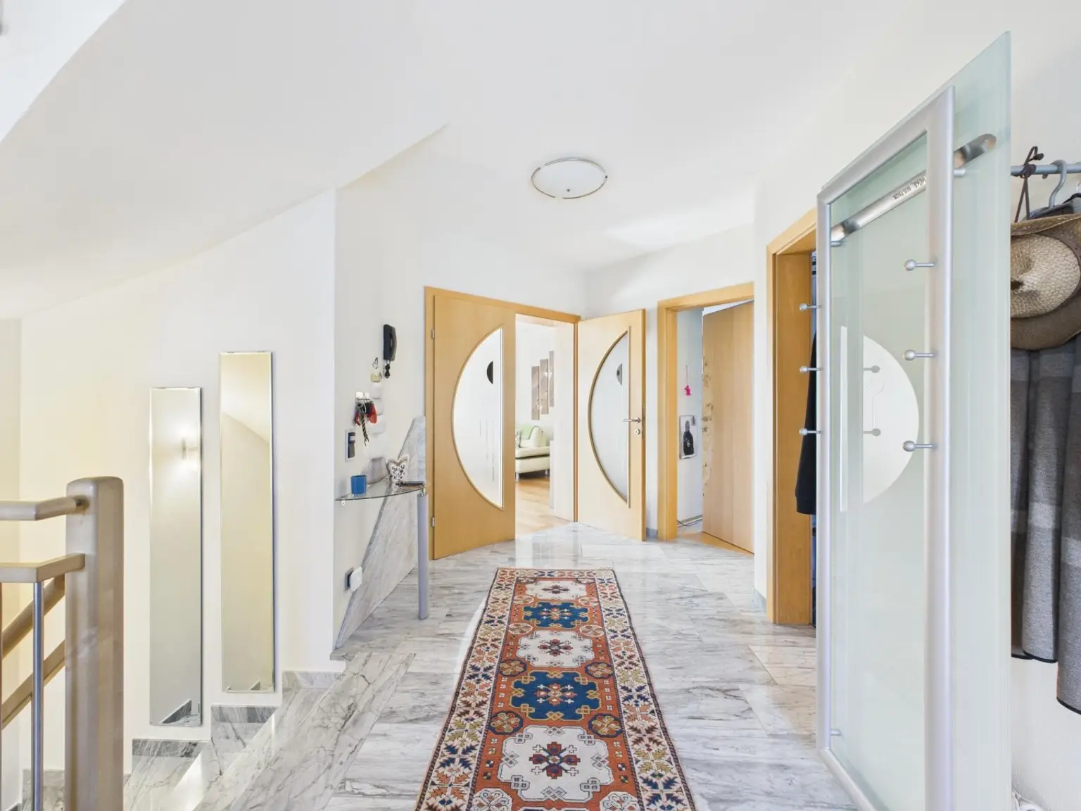NIEDERNEUKIRCHEN: Sehr gepflegtes und perfekt aufgeteiltes EINFAMILIENHAUS mit ca.151 m² Wohnfläche, Grundstück ca. 796 m²