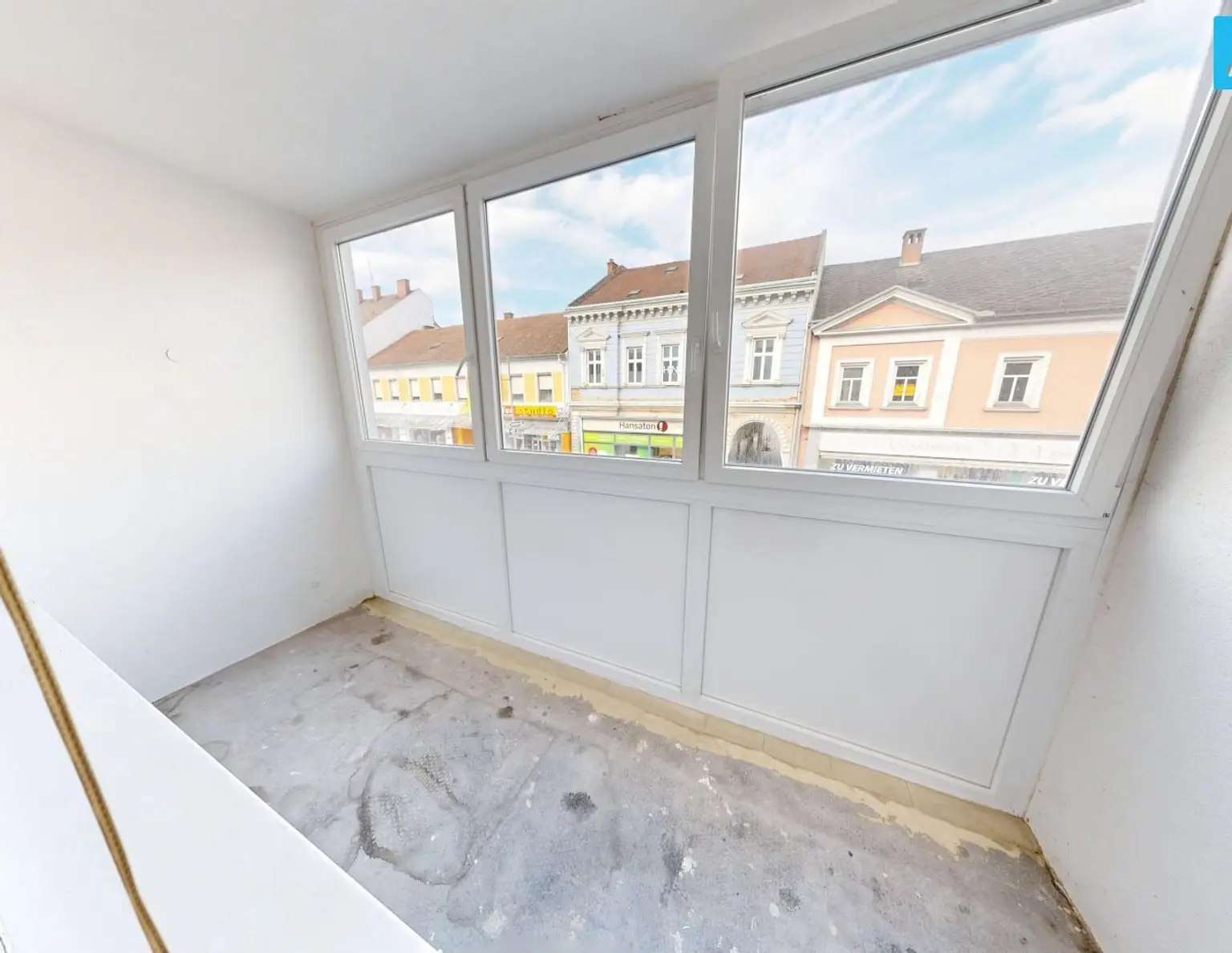 Helle Wohnung mit Wintergarten - gemütliches Wohnen in Toplage