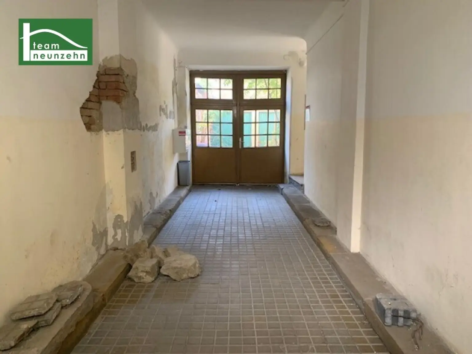 Für Projektentwickler - Bestandshaus in sehr guter Lage! Baubewilligt für Erweiterung und Aufstockung! Bis auf 3 Einheiten leerstehend. - WOHNTRAUM