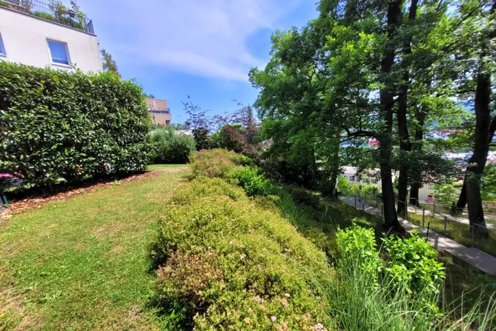 Exklusive Garten-Wohnung in ruhiger Grünlage am Loudon'schen Wald