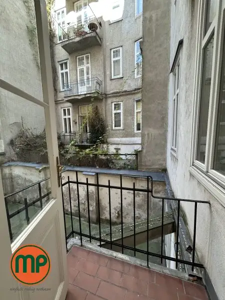 Altbau-Büro mit Flair in Toplage inkl. Alarmanlage und Sicherheitstüre