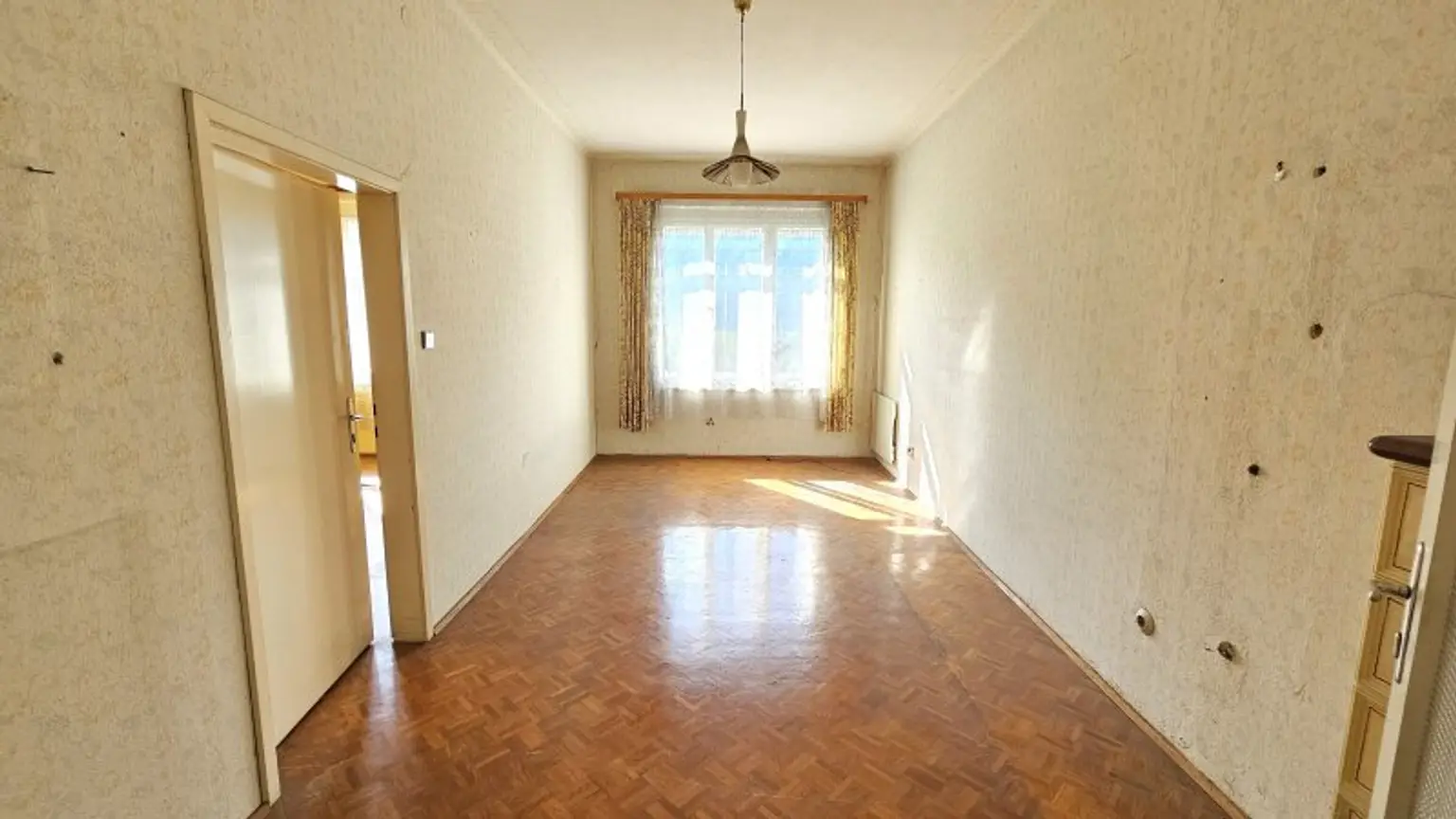 Charmantes Sanierungsprojekt in Steinfeld – Ihr Traumhaus wartet auf Sie!