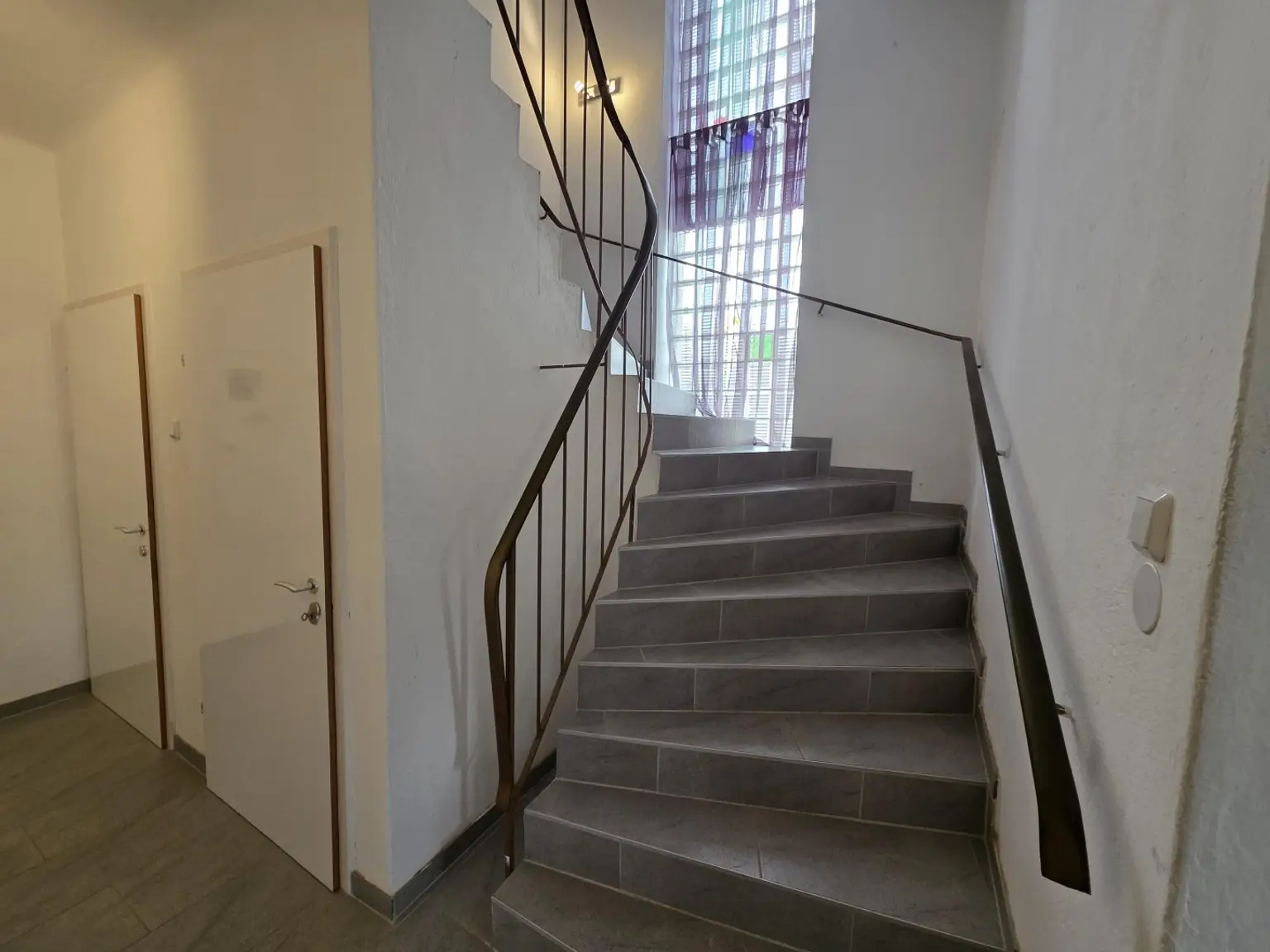 Stiegenaufgang ins OG