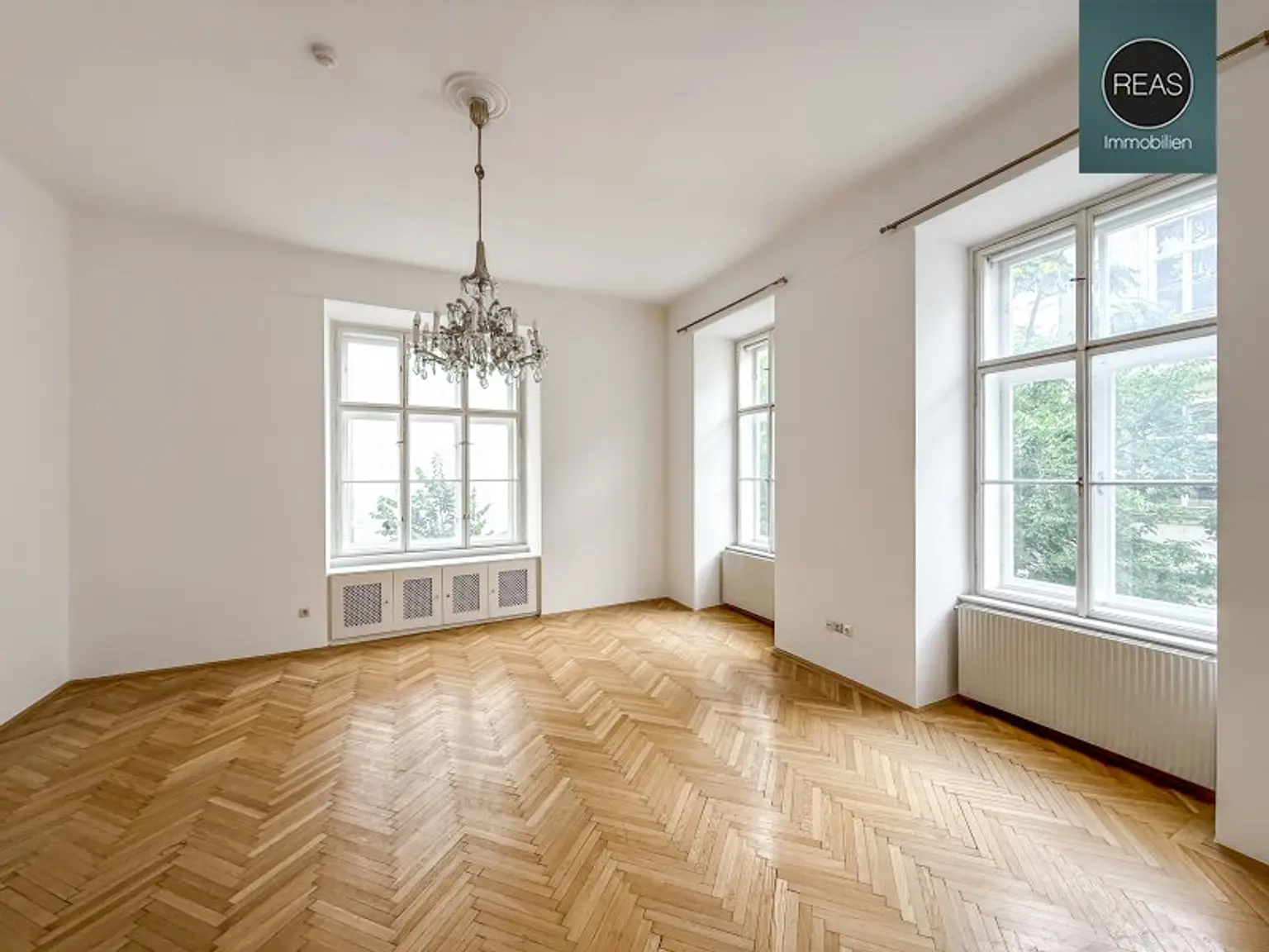 Wunderschönes Büro in Toplage nahe Stadtpark! Stellplatz verfügbar!