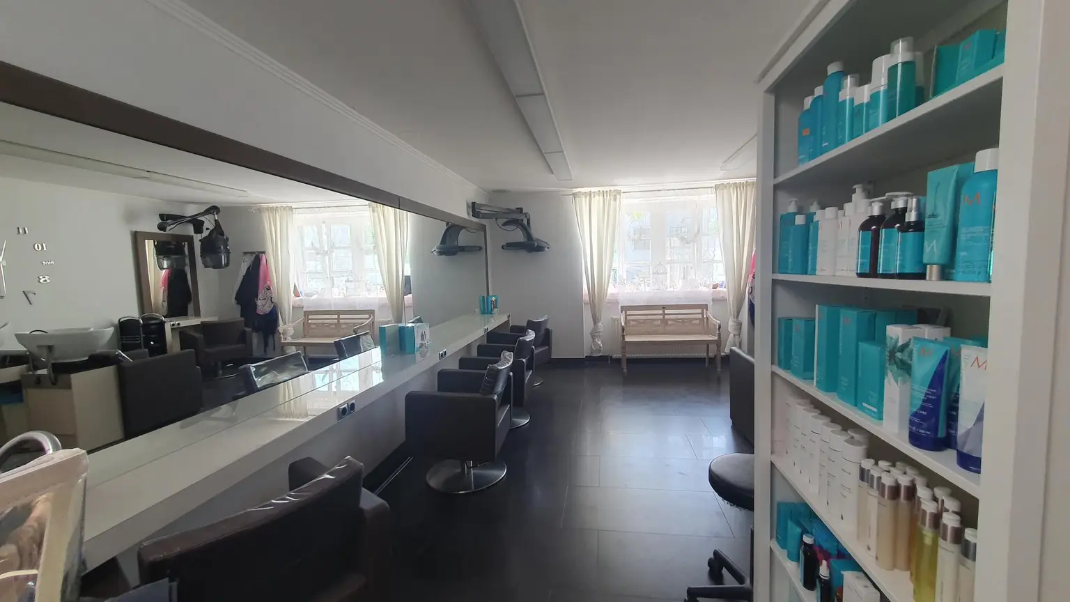 Friseurgeschäft in guter Lage sucht Nachmieter