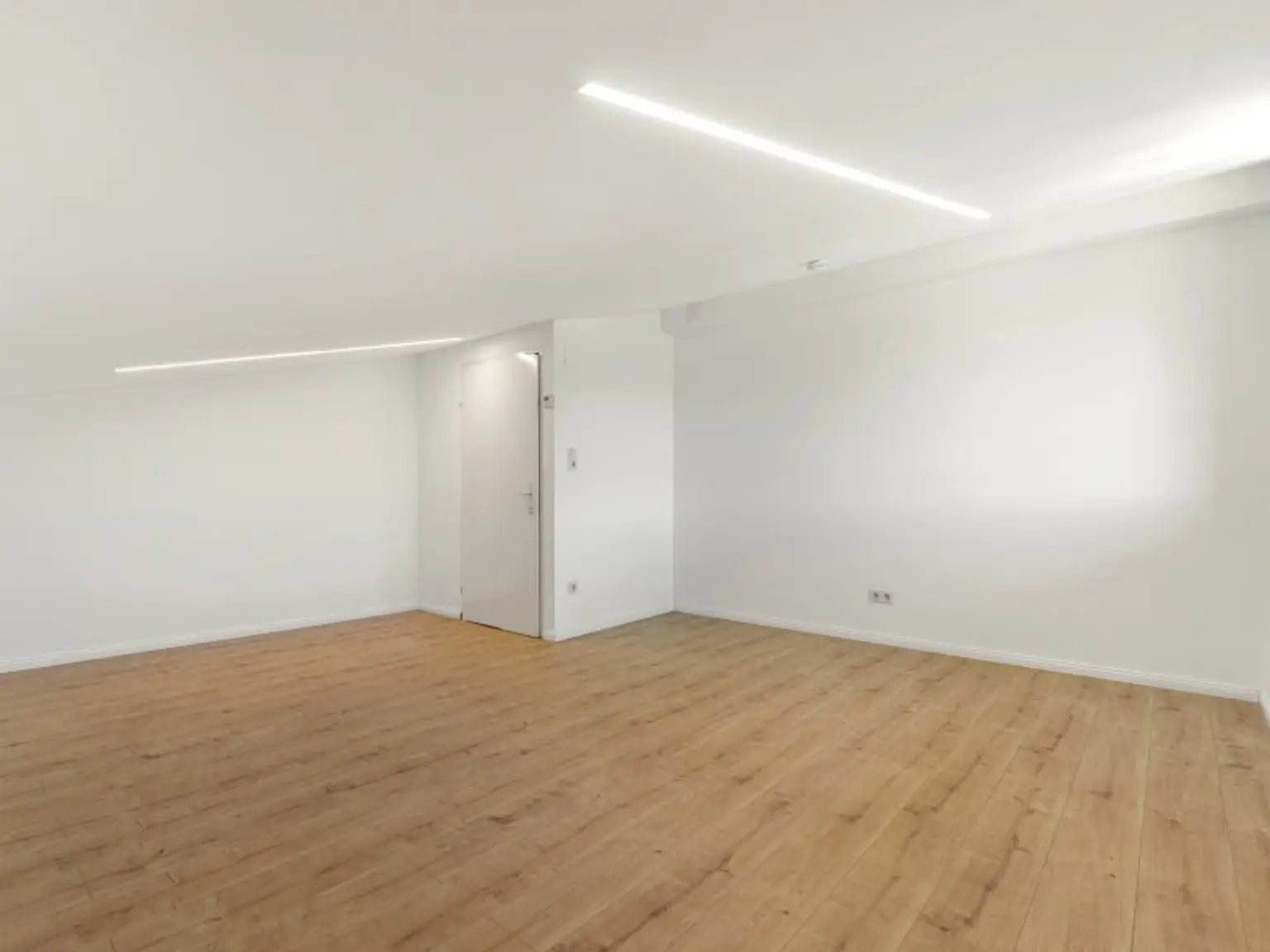 Kernsanierte, schöne, sowie sonnige und ruhige 3 Zi Wohnung 95,00m² mit Loggia in Maria Saal - Ratzendorf - Wohnen im Grünen!