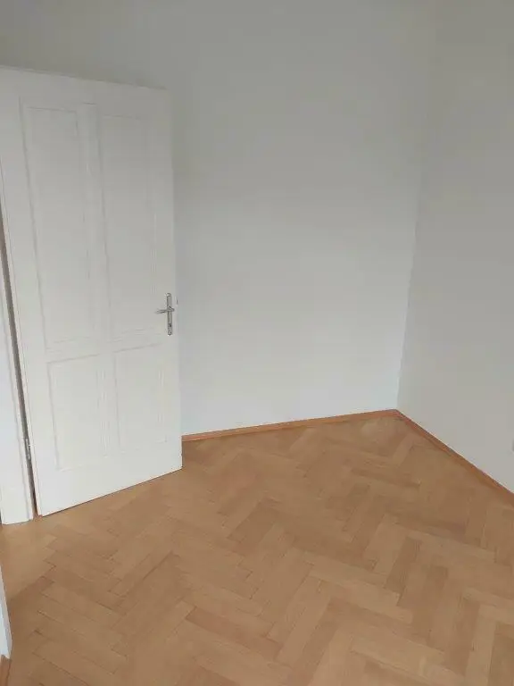 Provisionsfrei: zentrales Altbau-Appartement bei Geidorfplatz - UNI-Nähe