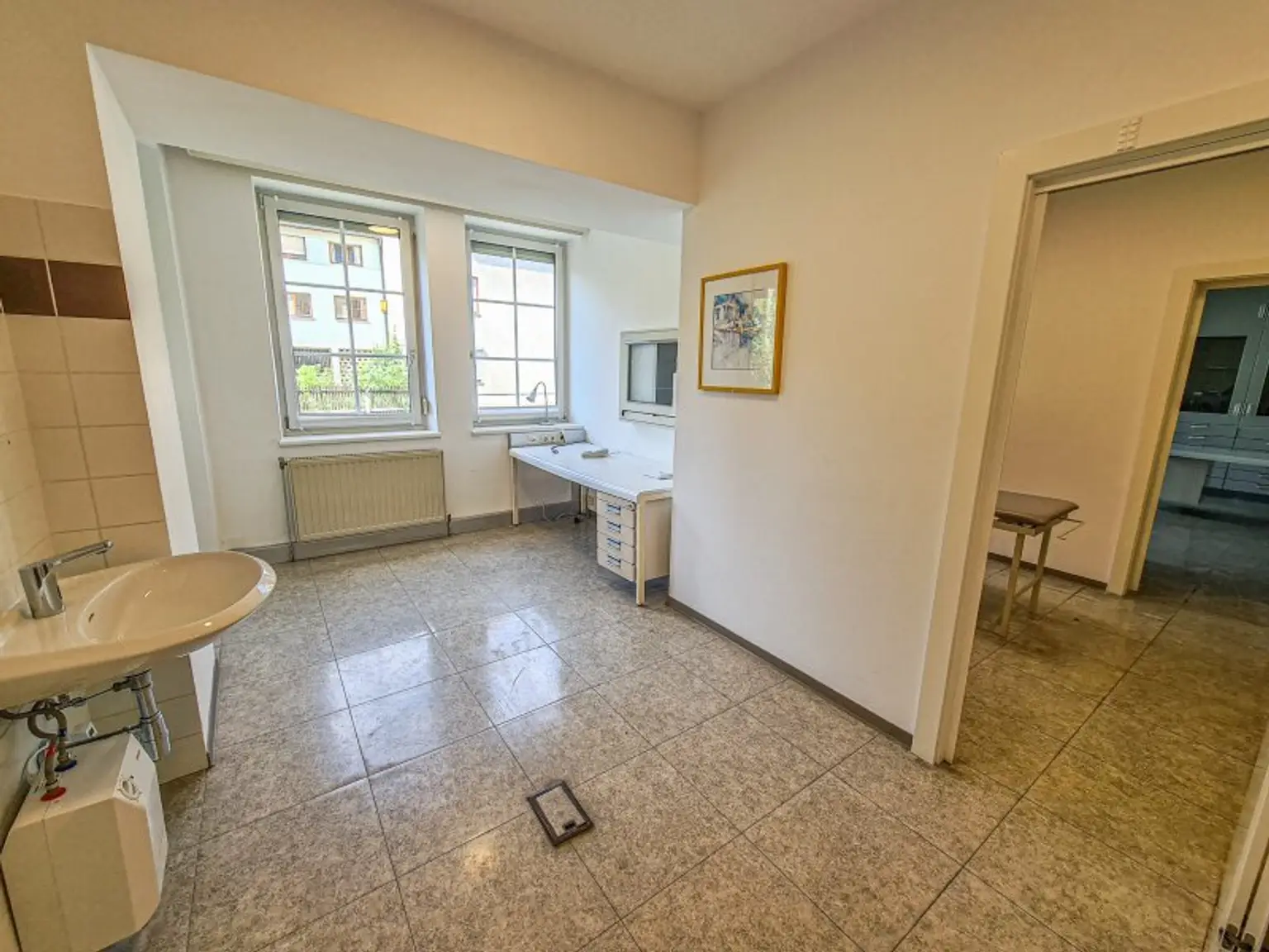 *** BARRIEREFREI *** Praxis am Josefsplatz - 5 Behandlungszimmer auf 170m²