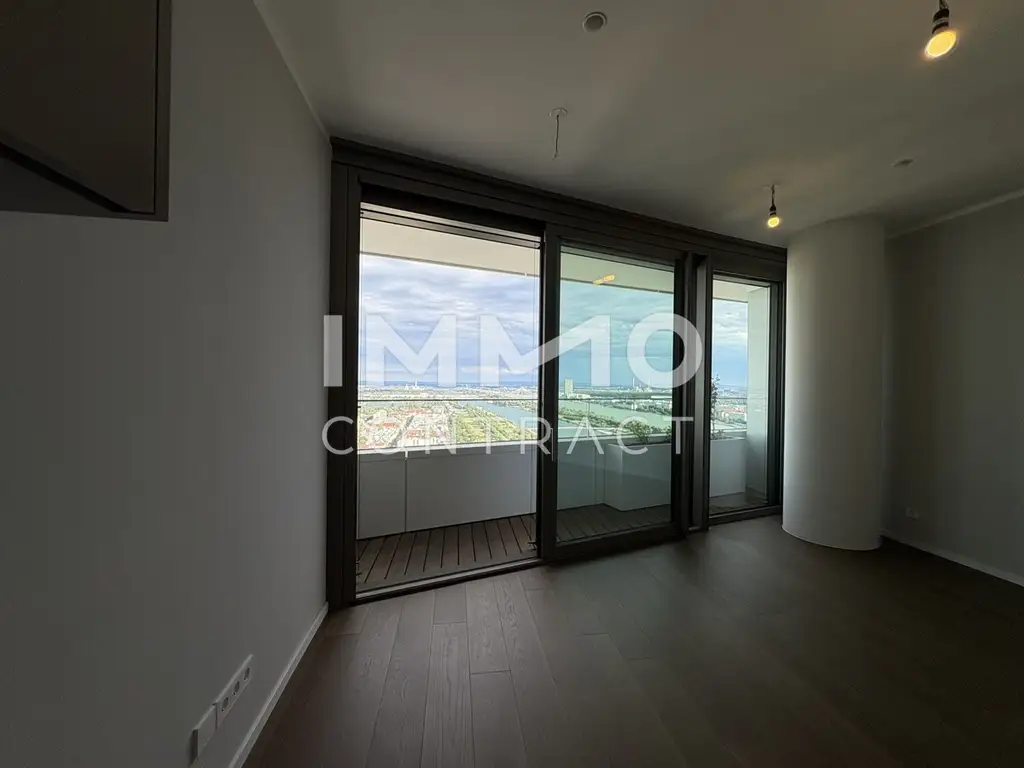 DANUBEFLATS: Sonniges Studio mit Balkon und Rundumblick (Gym, Pool, Spa, Lounges im Turm) - NEW