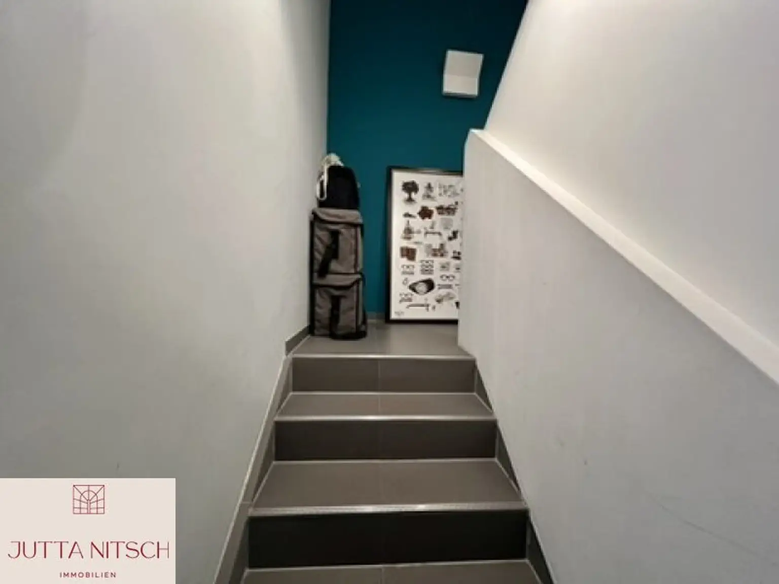 Elegante 4-Zimmer-Maisonette mit Terrasse und Autoabstellplatz - Gumpoldskirchen