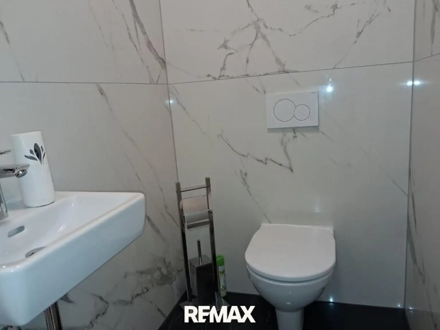 15 Gäste WC 2721