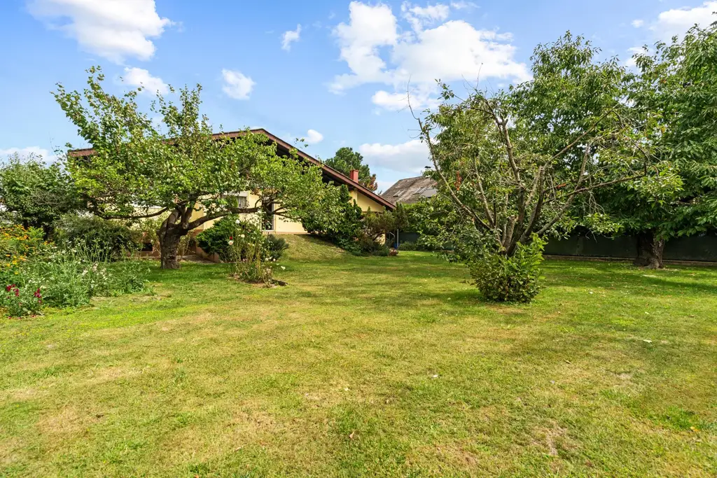 "Bungalow - sonnig- gepflegt- 4 Zimmer "