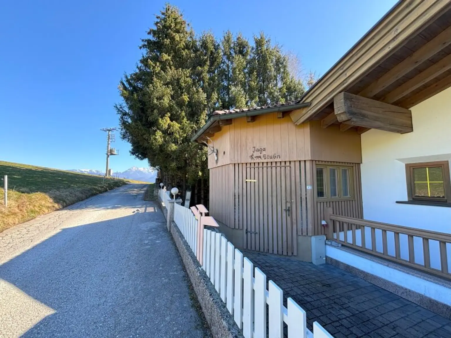 Angerberg: 3 Wohneinheiten in einem Haus zu verkaufen