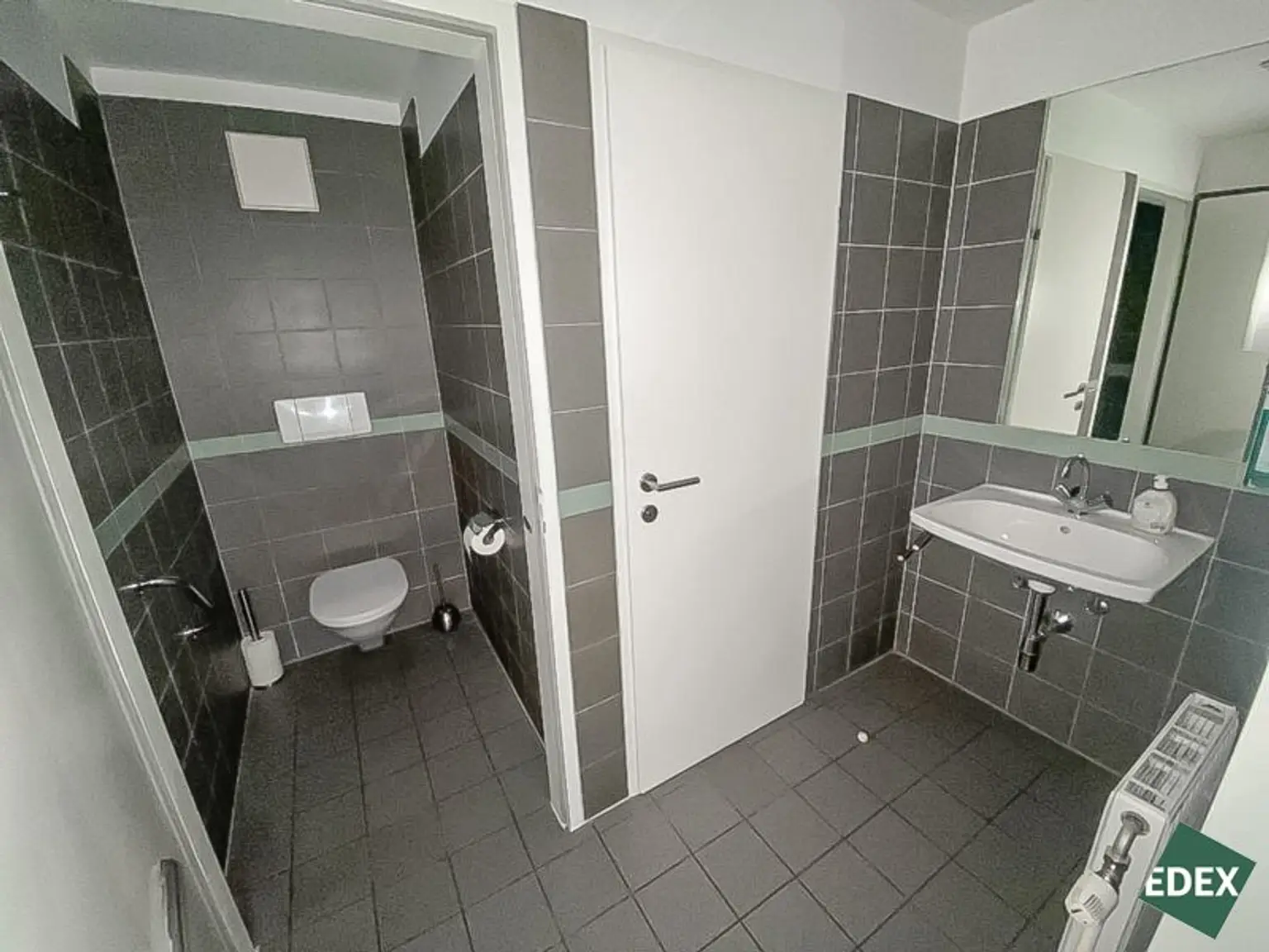 Großflächige Ordination mit guter Anbindung