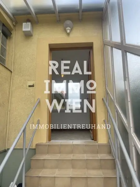 Sehr schönes Einfamilienhaus mit großen Garten im 23. Bezirk!!! 360° - 3D Besichtigung!!!
