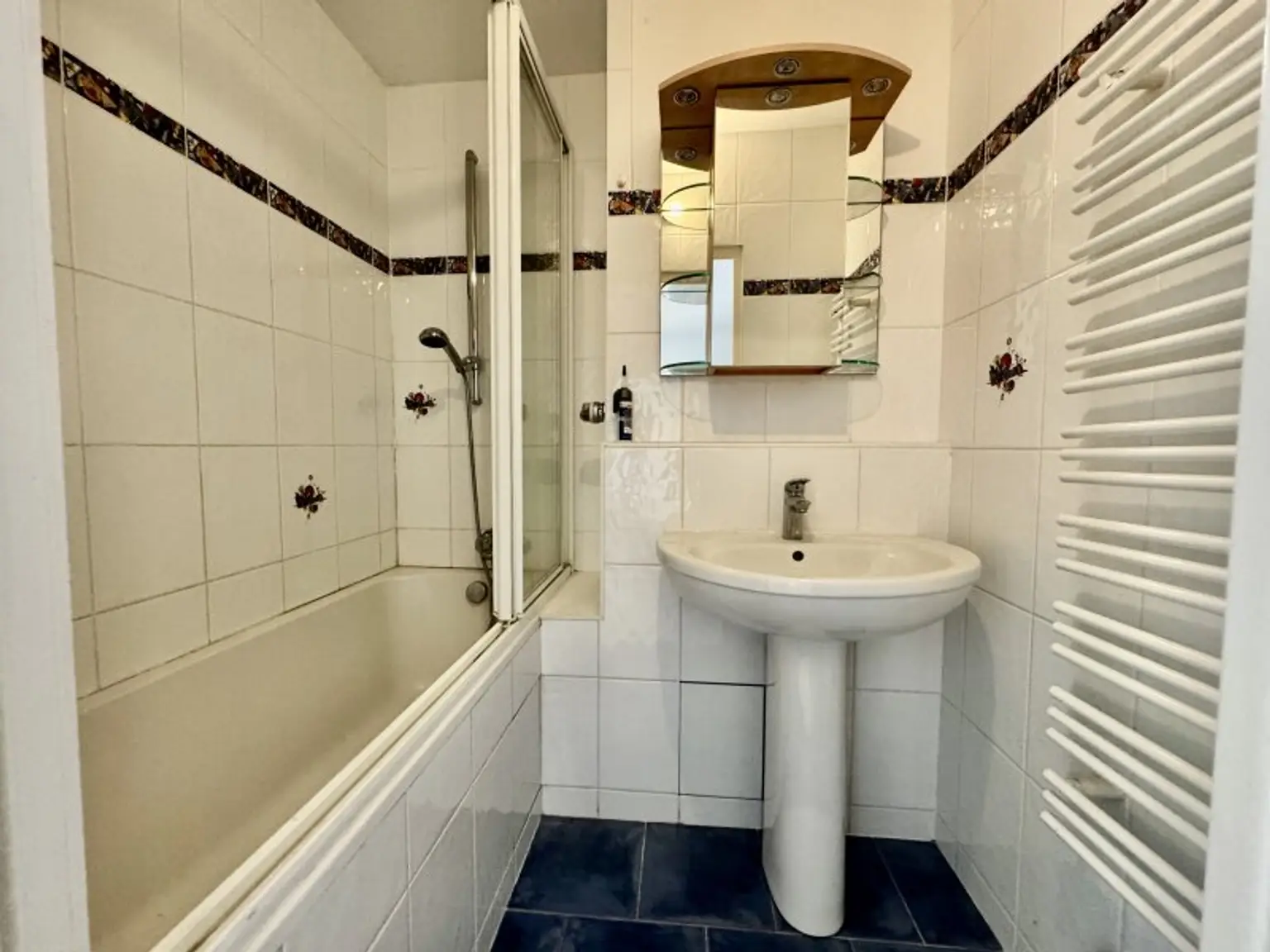 3 ZIMMER NEUBAUWOHNUNG MIT LOGGIA IN RUHELAGE DIREKT BEI DER DONAUINSEL