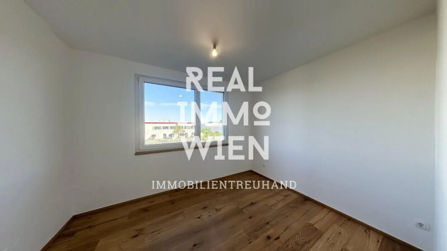 Wunderschöne sonnendurchflutete Wohnung mit Balkon im 23. Bezirk!!! Nähe U6 PERFEKTASTRAẞE!! 360°- 3D Grad Besichtigung