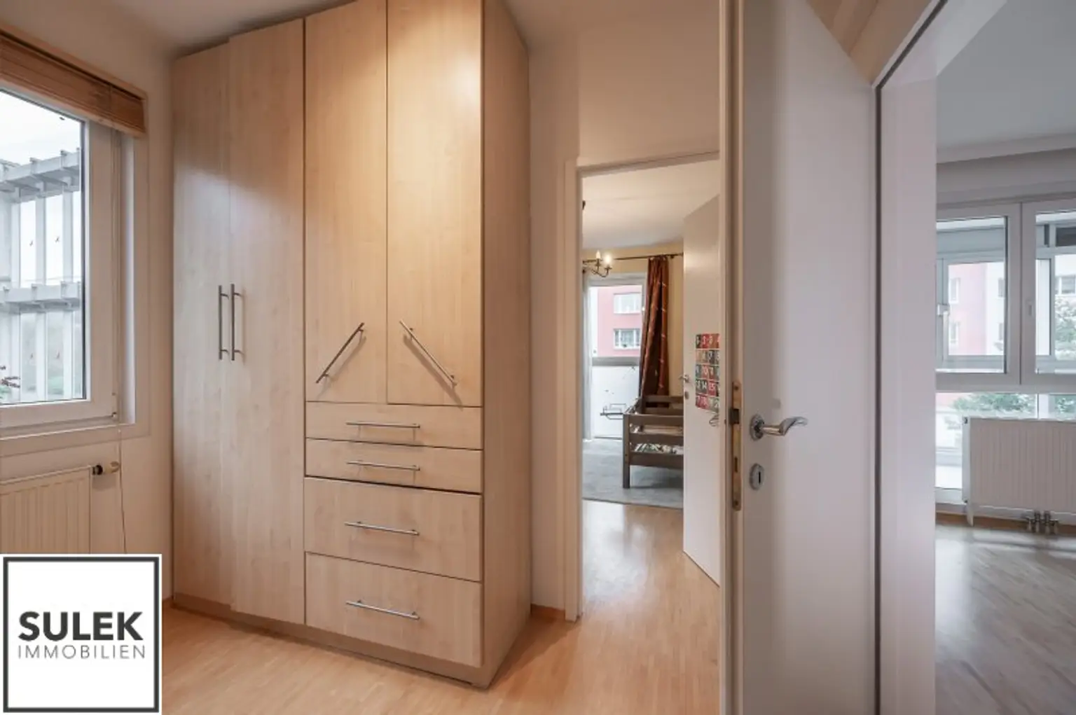 Gut geschnittene 4-Zimmer-Neubauwohnung mit großer Loggia - teilmöbliert - sofort beziehbar!