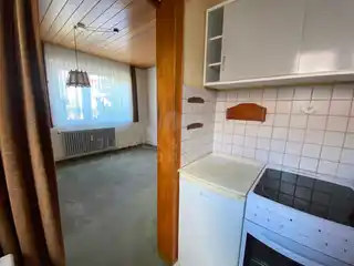 Küche Blick ins Wohnzimmer