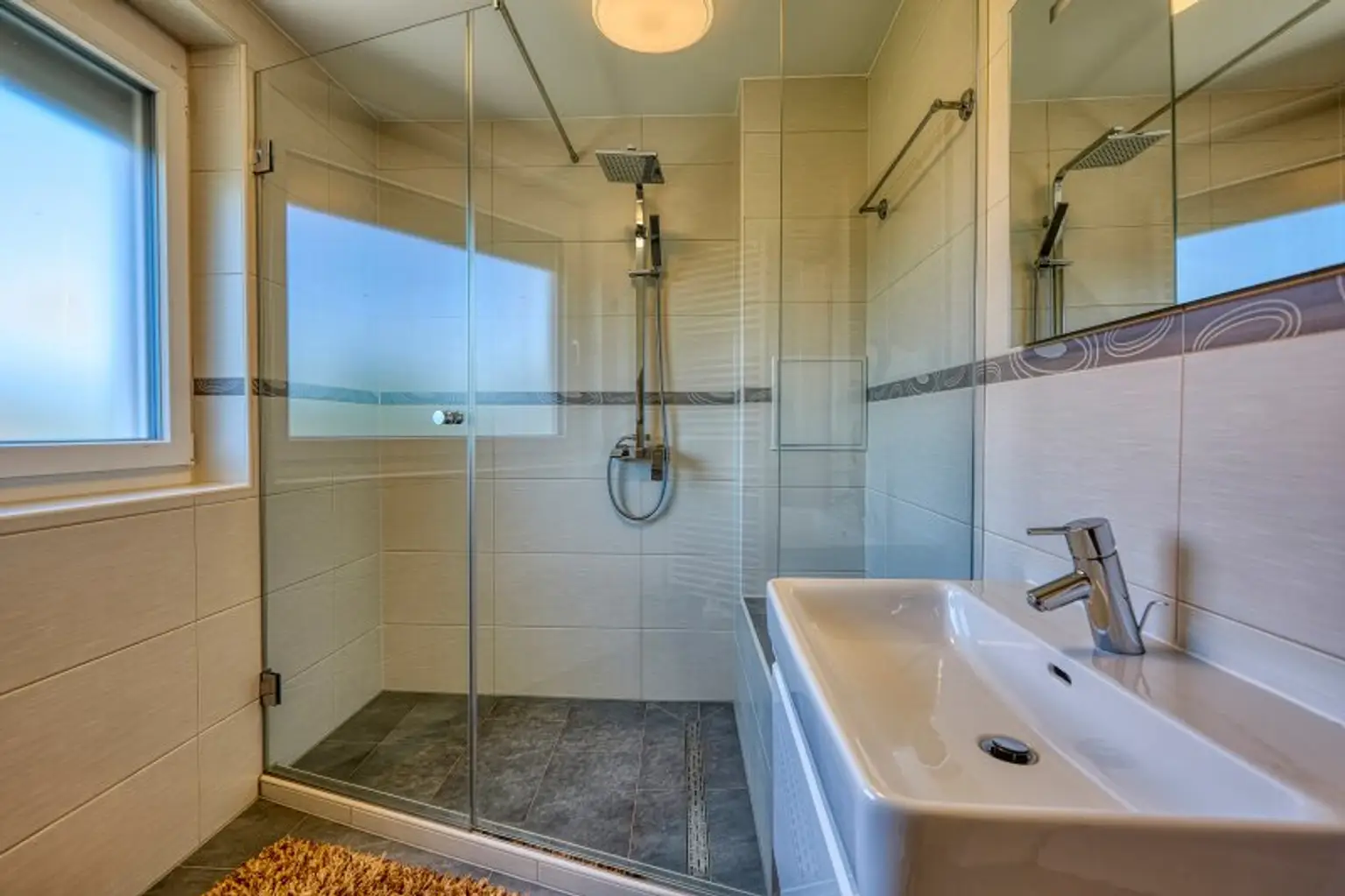 ++ EINE KLASSE FÜR SICH ++ Exklusive 9-Zimmer Villa mit Panoramablick über Wien
