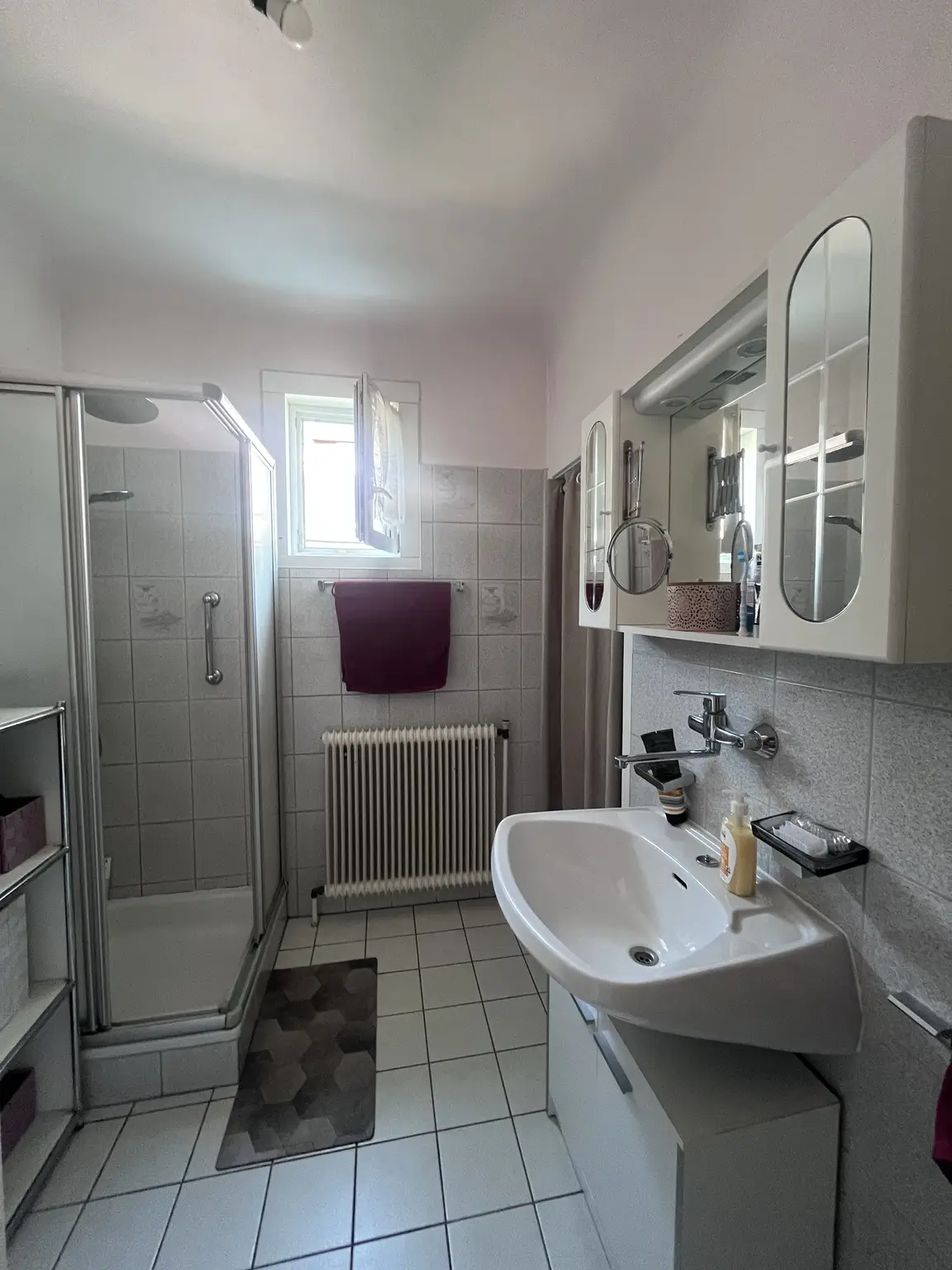 Einfamilienhaus mit Potenzial in familienfreundlicher Lage von 2514 Traiskirchen
