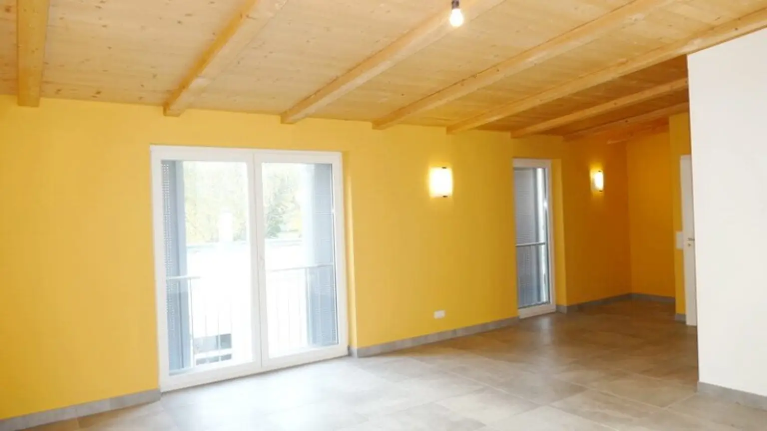 Sonnige ruhige 2-Zimmer Innenhof-Wohnung (Top 19)