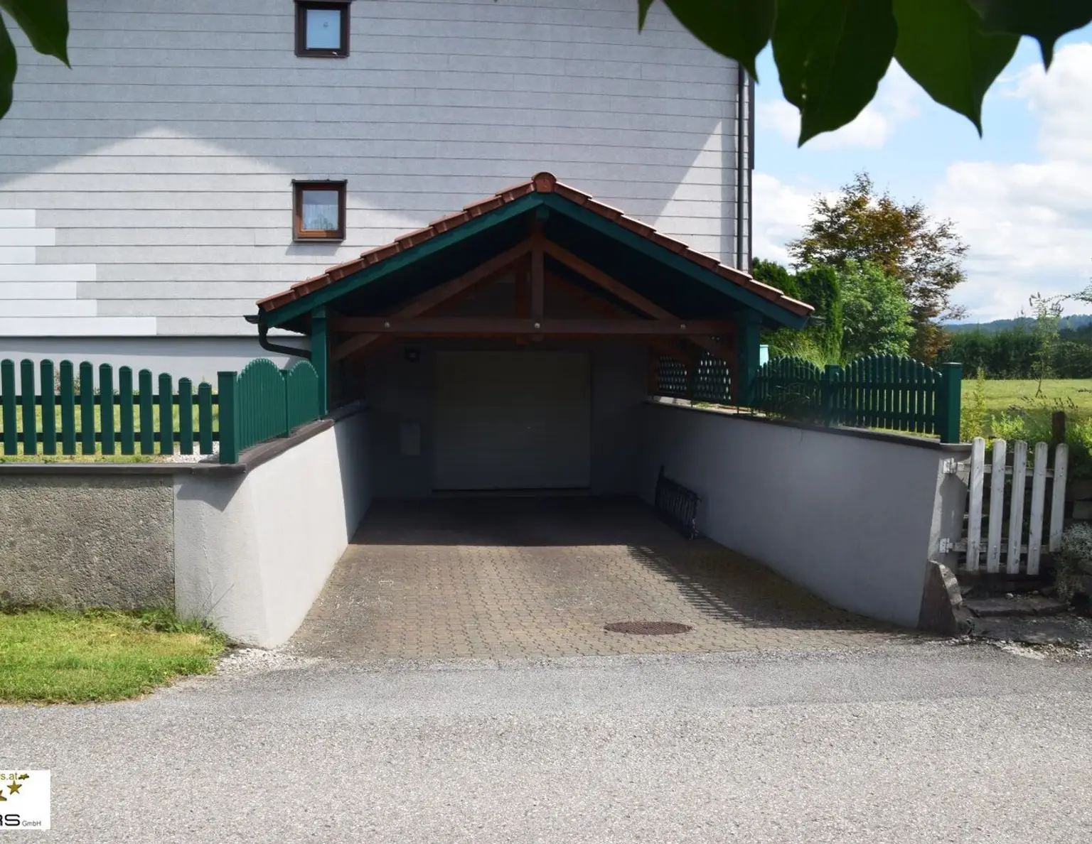 Baugrundstück mit vermietbarem Altbestand im Blumental Seekirchen am Wallersee