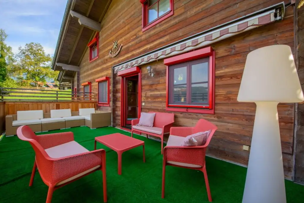 Luxuriöses Wohnhaus in ökologischer Holzbauweise
