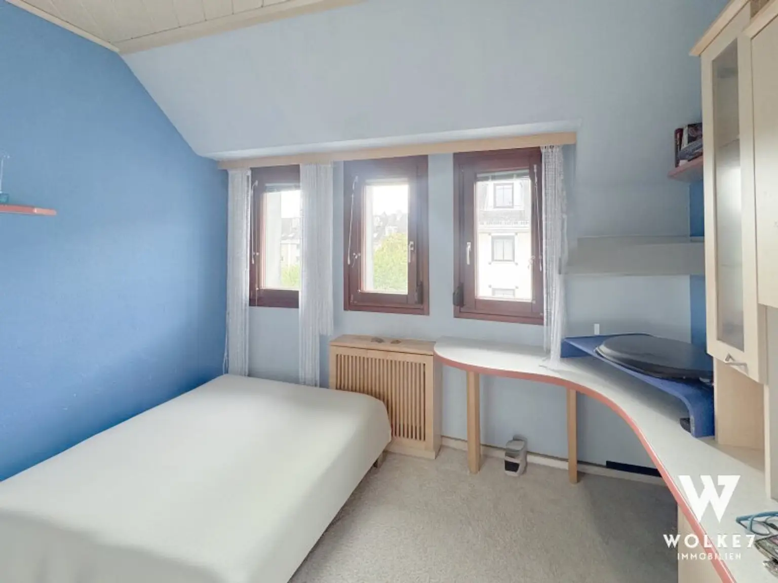 Charmante Dachgeschosswohnung 4 Gehminuten zur Oberen Alten Donau | 2,5 Zimmer | Floridsdorf Bahnhof