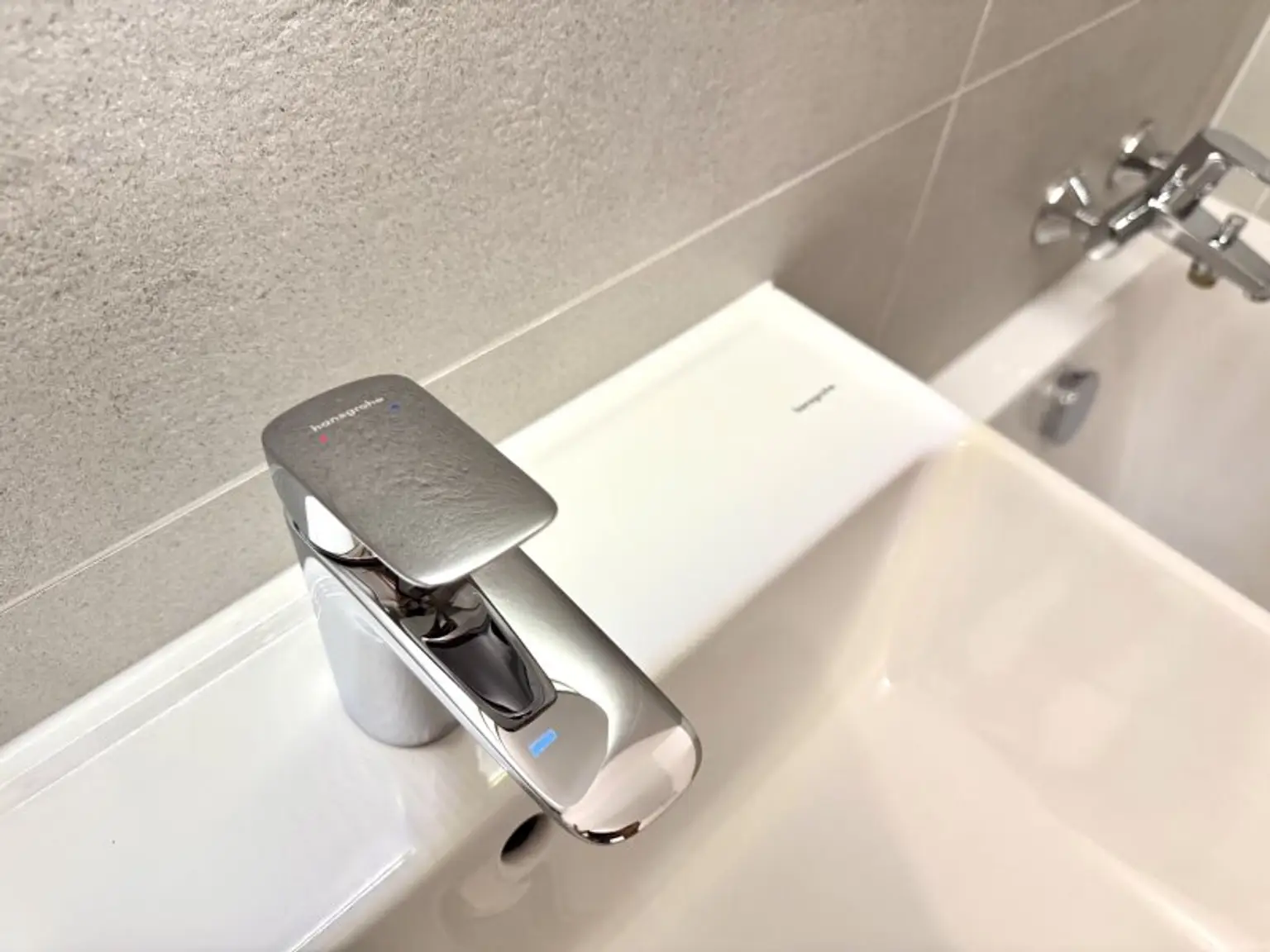 Erstbezug nach Sanierung – stilvolle 3-Zimmer-Altbauwohnung im 5. Bezirk