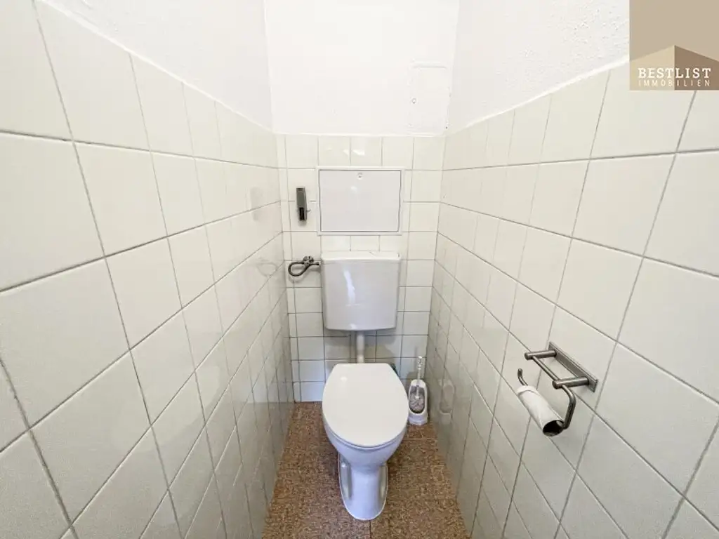 Modernisierte Wohnung mit sonniger Loggia!