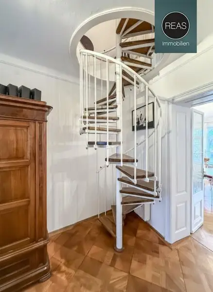 Provisionsfrei: Traumhaftes Stadthaus mit Garten in Gersthofer Bestlage!