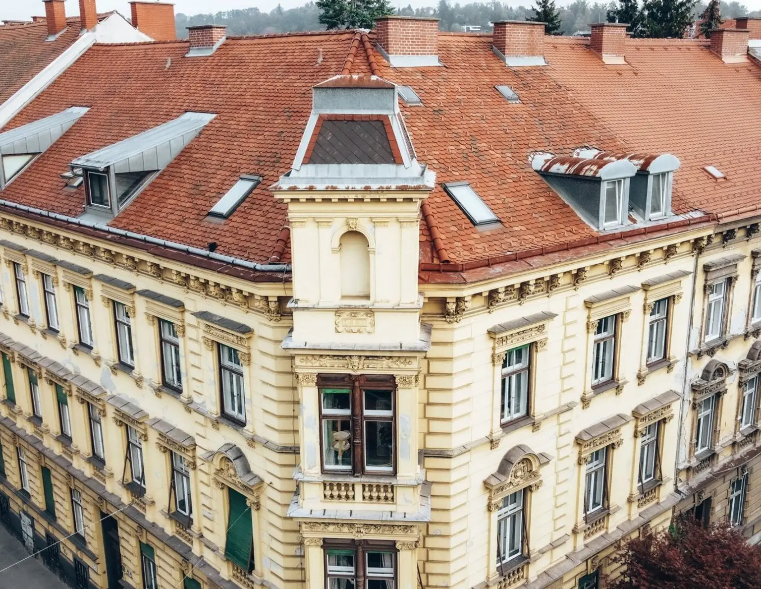 Geidorf - Eckzinshaus zu verkaufen