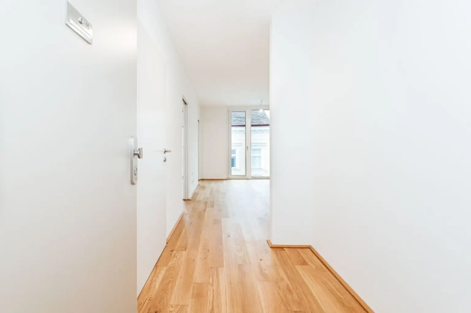 Erstbezug ab Dezember! 1,5-Zimmer-Loggiawohnung inkl. Stellplatz zu vermieten!