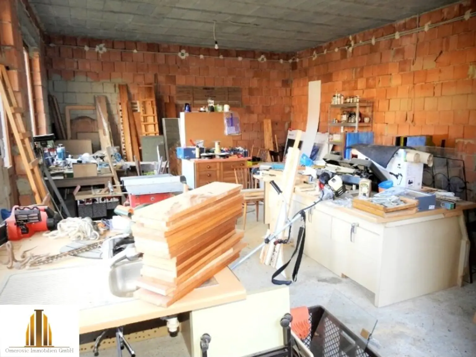 Einfamilienhaus mit ehemaligem Lokal, Stadel und Garten in Weitersfeld im Bezirk Horn!