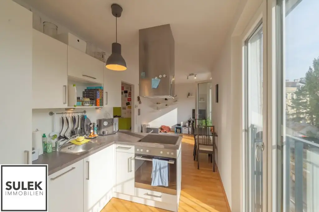 Neubau: gut geschnittene 2-Zimmer Wohnung vis á vis dem Währinger Schubertpark