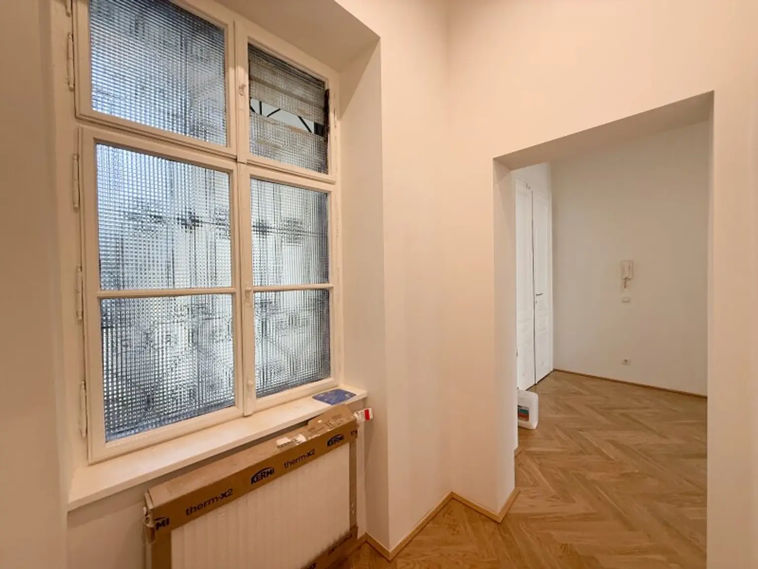 FRISCH SANIERT! 2,5 Zimmerwohnung in 1090 Wien mit Lift zu vermieten