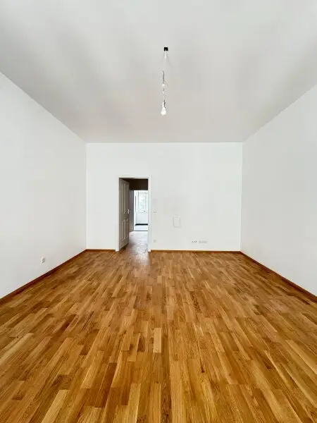 Wundervolle 1-Zimmer-Wohnung mit Balkon – Erstbezug nahe U6 Gumpendorfer Straße