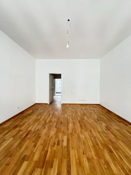 Wundervolle 1-Zimmer-Wohnung mit Balkon – Erstbezug nahe U6 Gumpendorfer Straße