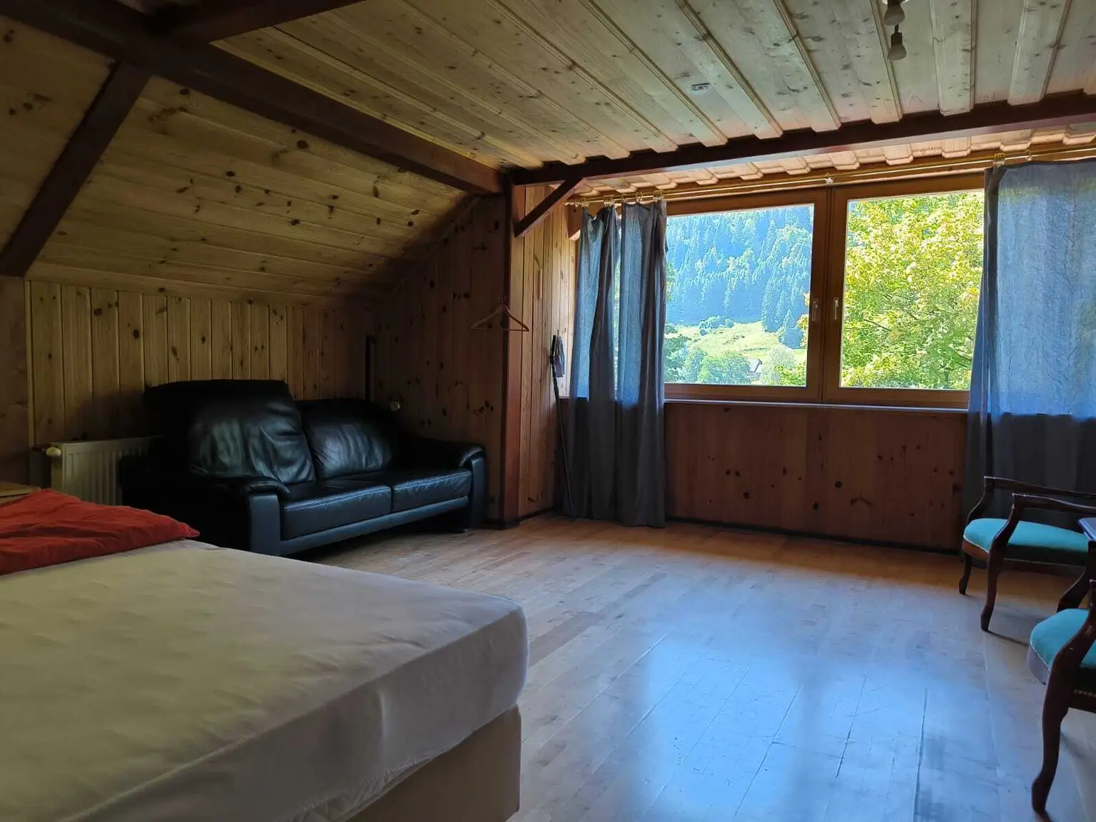 Großzügige Liegenschaft am Afritzer See – mit Apartment, privatem Seezugang und Panoramablick