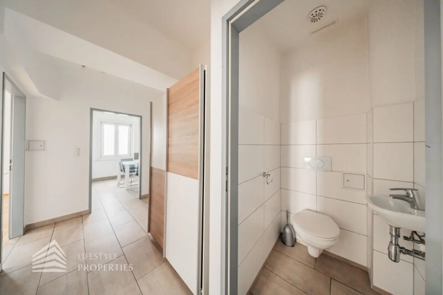 Schöne 2-Zimmer Wohnung, Nähe Meiselmarkt