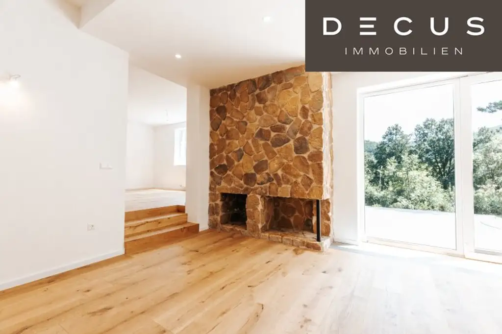ERSTBEZUG! Luxuriöse Villa mit Sauna und Indoor-Pool!